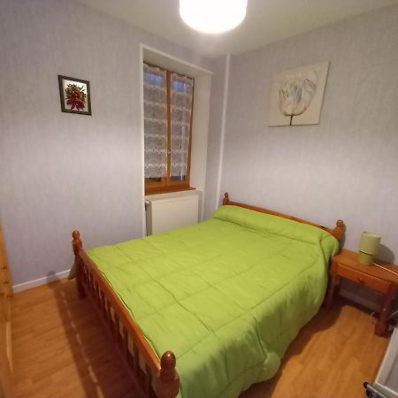 Gite De Sauviat 25 Chemin Du Grand Pacher Le Bourg De Sauviat 63120 Dış mekan fotoğraf