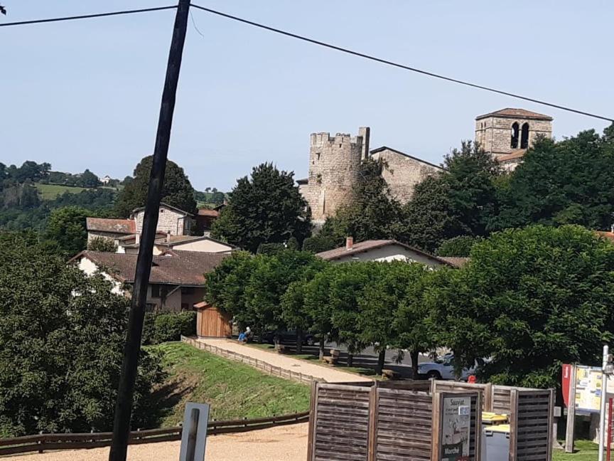 Gite De Sauviat 25 Chemin Du Grand Pacher Le Bourg De Sauviat 63120 Dış mekan fotoğraf