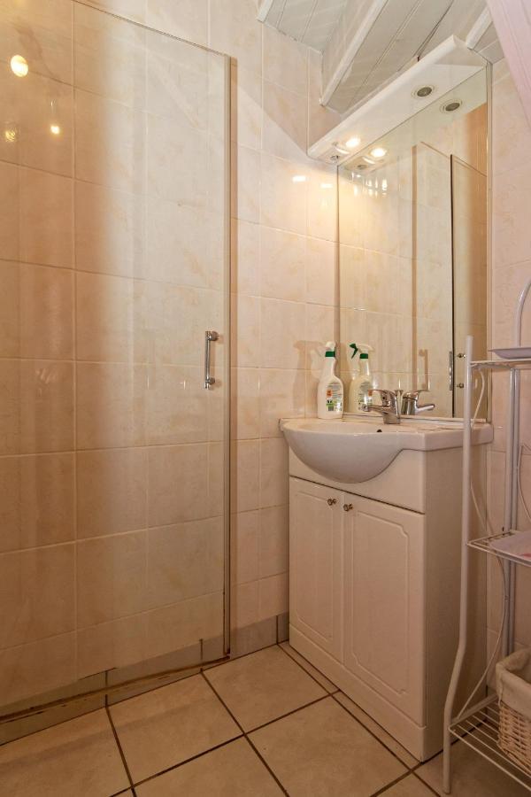 Gite De Sauviat 25 Chemin Du Grand Pacher Le Bourg De Sauviat 63120 Dış mekan fotoğraf